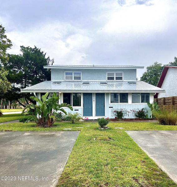 219 ARRICOLA AVE
