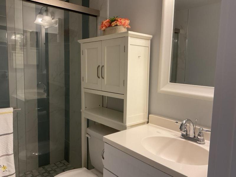 3 Castania Ct