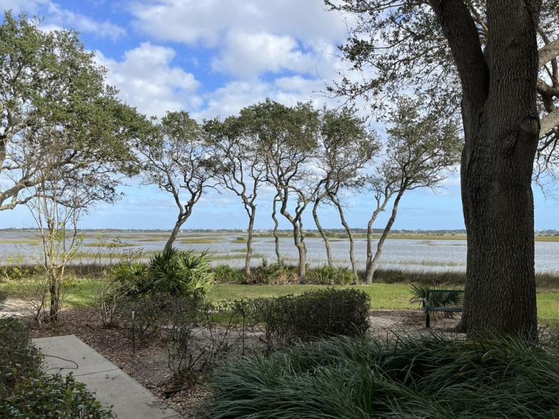 3 Castania Ct