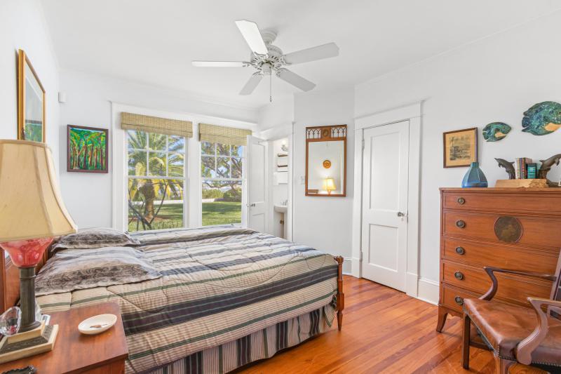 2 Tremerton Place