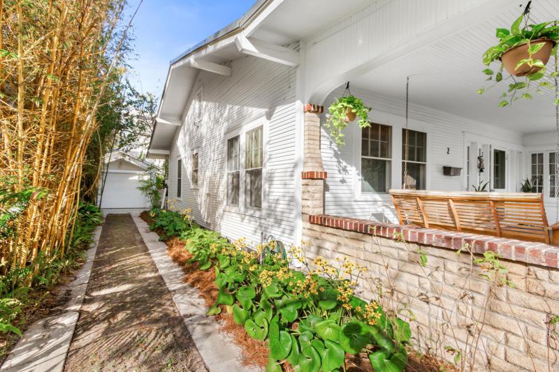 2 Tremerton Place