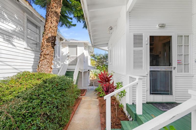 2 Tremerton Place