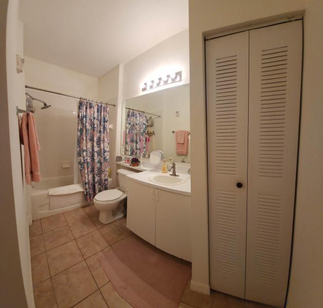 605 Fairway Dr. #101