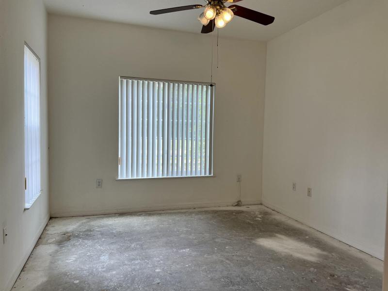 520 Florida Club Blvd Unit 110+Gar