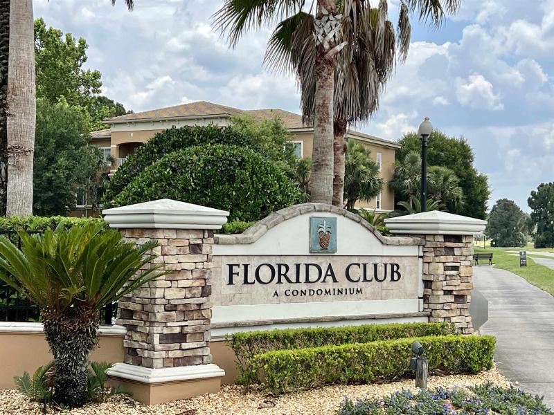520 Florida Club Blvd Unit 110+Gar