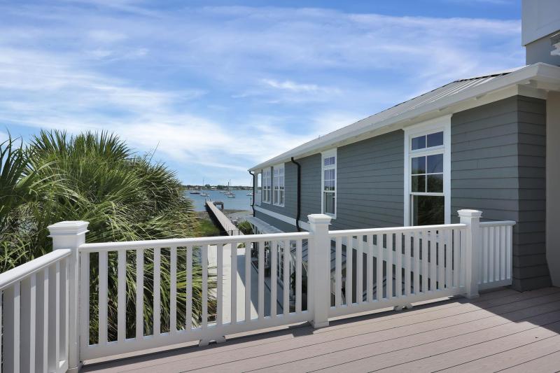 135 Marine St