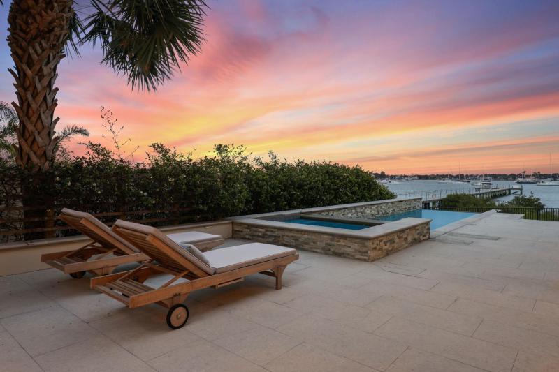 135 Marine St