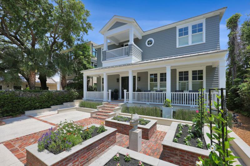 135 Marine St