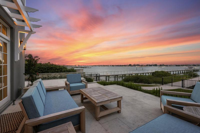 135 Marine St