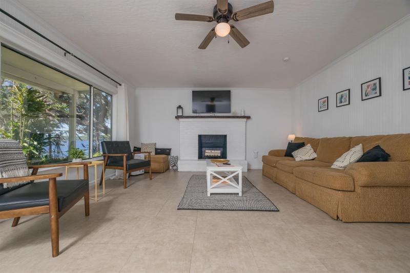 13745 County Road 13