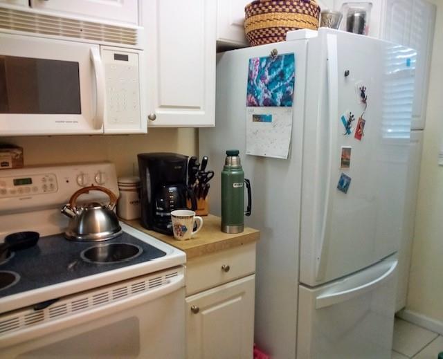 650 W Pope Road (ground floor) #221