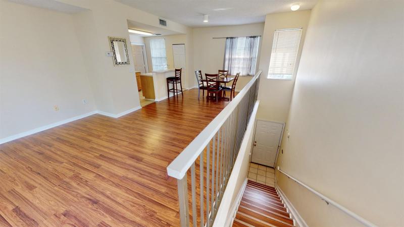 1040 Bella Vista Blvd #9-102