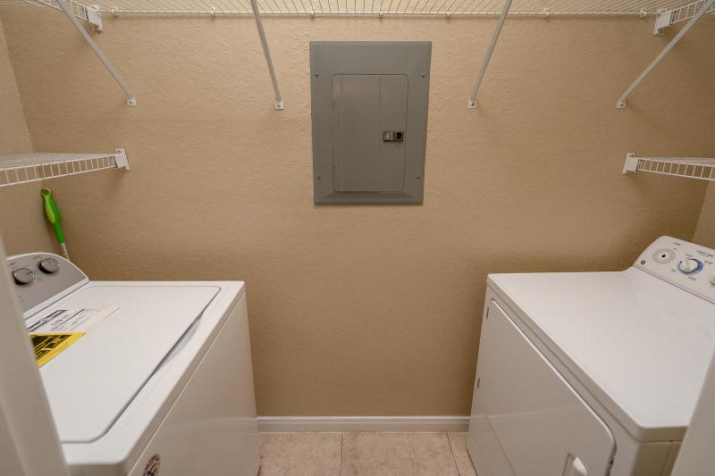 245 Old Village Center Cir #7304