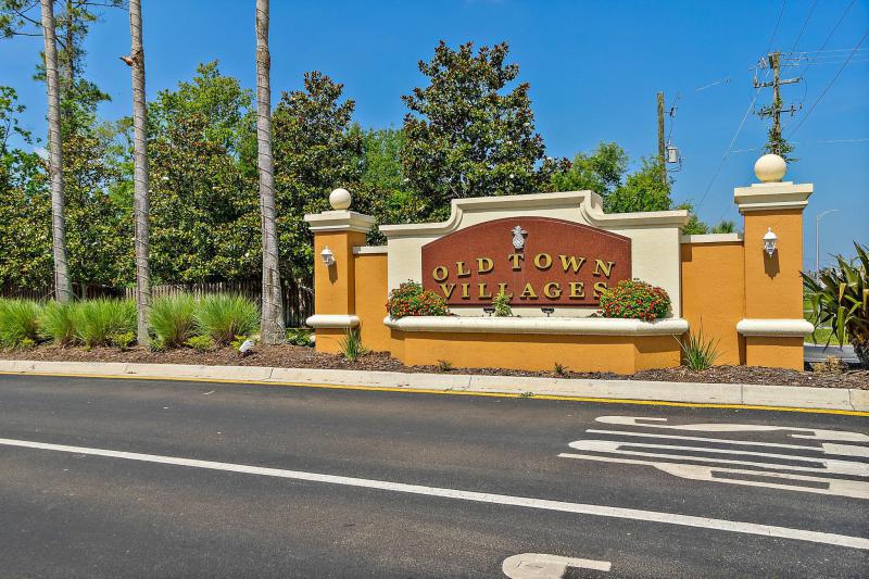 260 Old Village Center Circle #8204