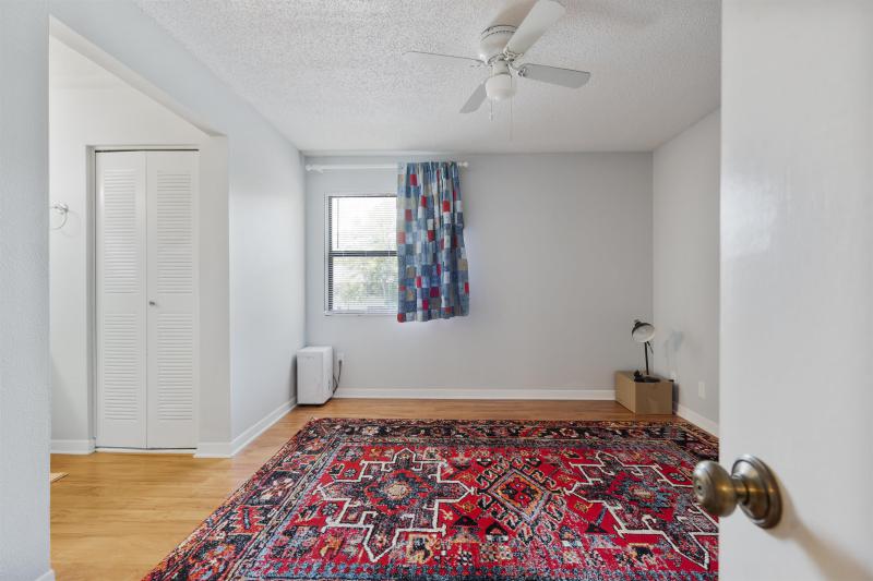 38 Catalonia Ct