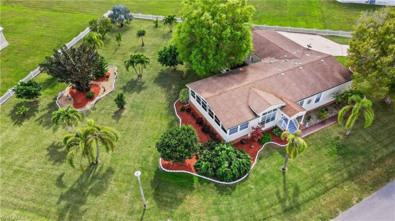 For Sale in COUNTRY LAKES FORT MYERS FL