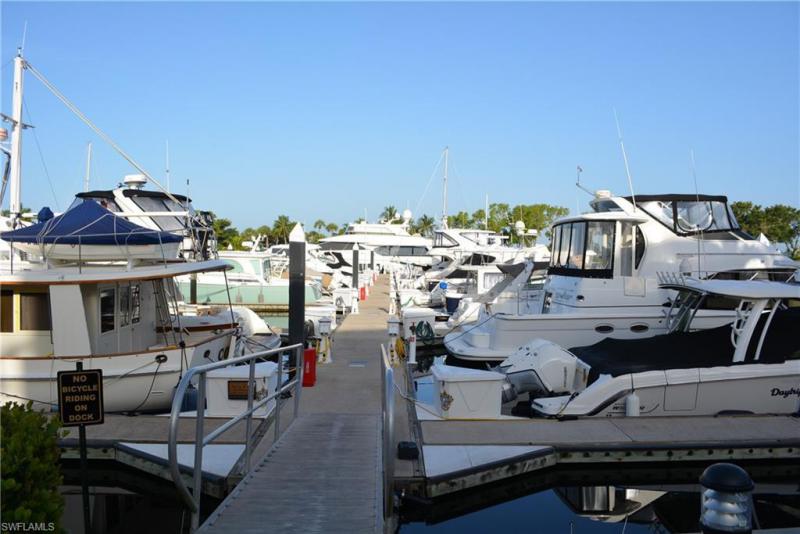 48 Ft Boat Slip A Gulf Harbour F 25 , Fort Myers, Fl 33908