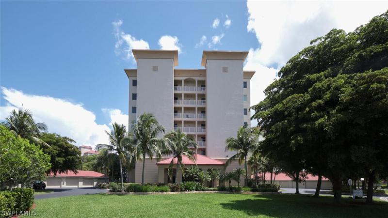 https://images.floridarealtors.org/ImagesHomeProd3/FL/idx/photos/ftmyersbeach/53/222051551.jpg