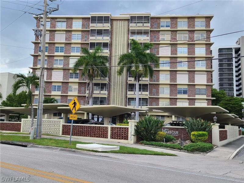 For Sale in FIRST HARBOUR TOWER CONDO FORT MYERS FL