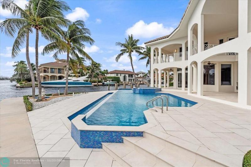  Single Family Homes Photo 10: 978 Dogwood Dr  Delray Beach,  FL 33483