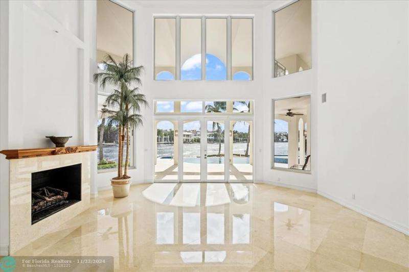  Single Family Homes Photo 13: 978 Dogwood Dr  Delray Beach,  FL 33483