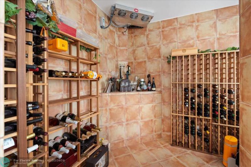  Single Family Homes Photo 16: 978 Dogwood Dr  Delray Beach,  FL 33483