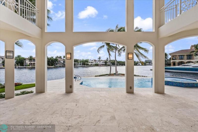  Single Family Homes Photo 7: 978 Dogwood Dr  Delray Beach,  FL 33483