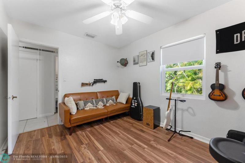 Duplex, Triplex and Fourplex Images