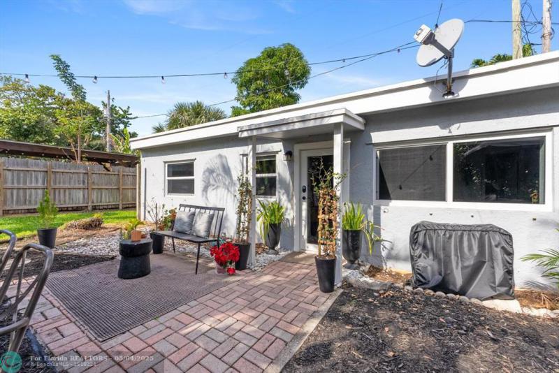 Duplex, Triplex and Fourplex Images