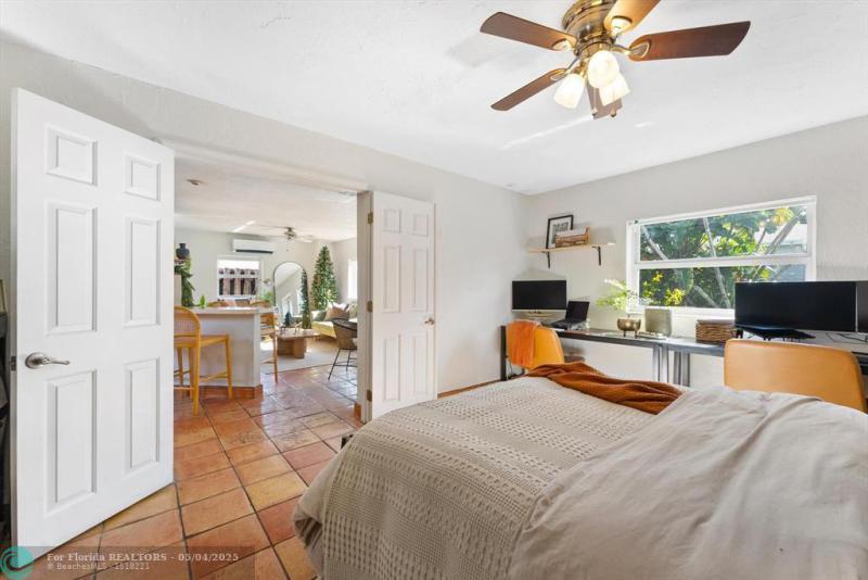 Duplex, Triplex and Fourplex Images