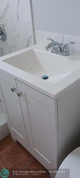 Duplex, Triplex and Fourplex Images