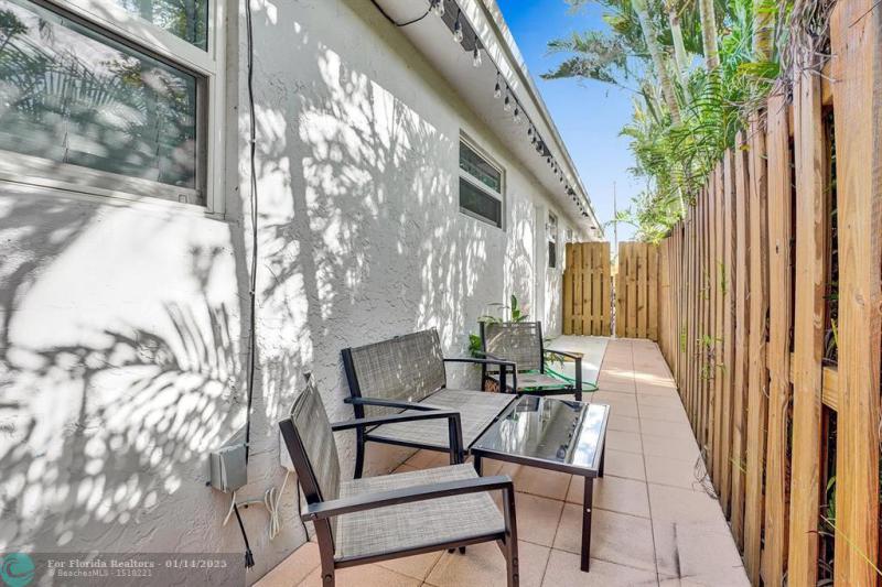 Duplex, Triplex and Fourplex Images