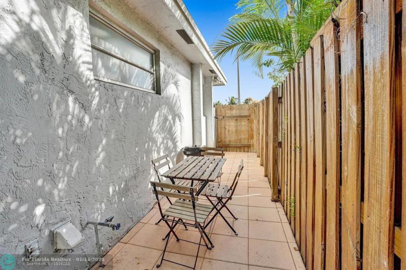 Duplex, Triplex and Fourplex Images