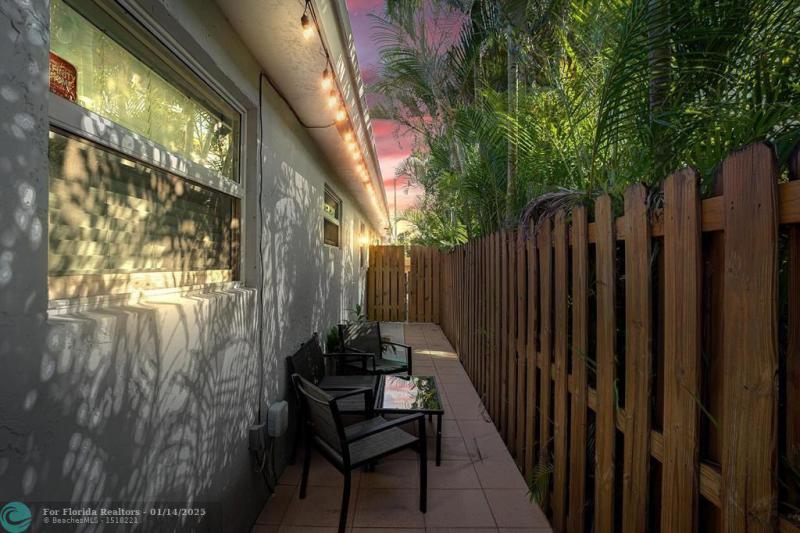 Duplex, Triplex and Fourplex Images