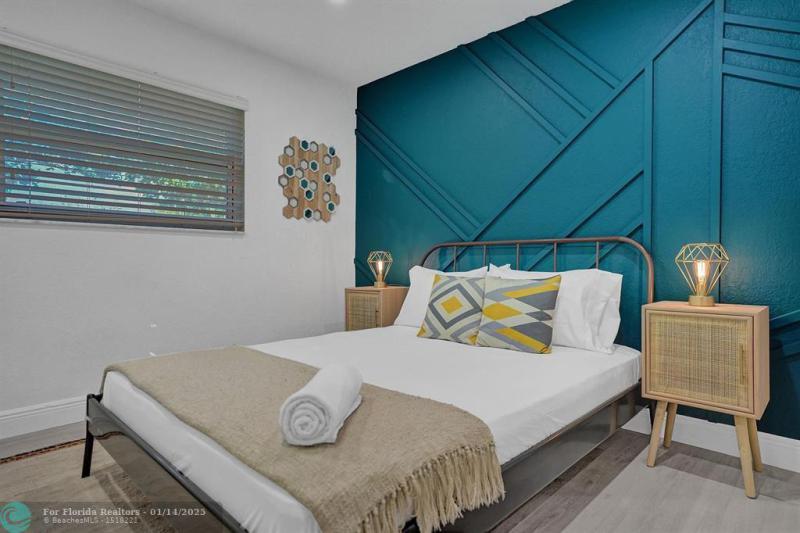 Duplex, Triplex and Fourplex Images