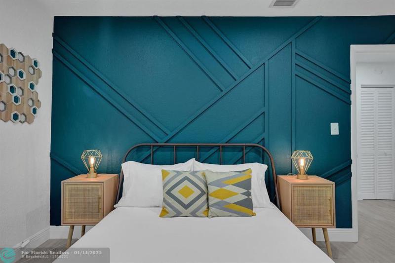 Duplex, Triplex and Fourplex Images