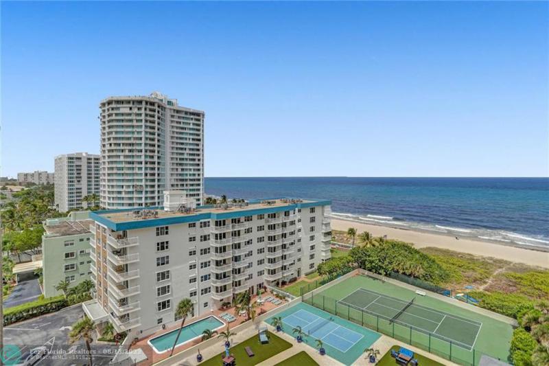  Condo & Townhome Photos