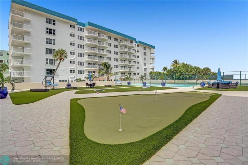  Condo & Townhome Photos