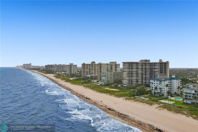  Condo & Townhome Photos