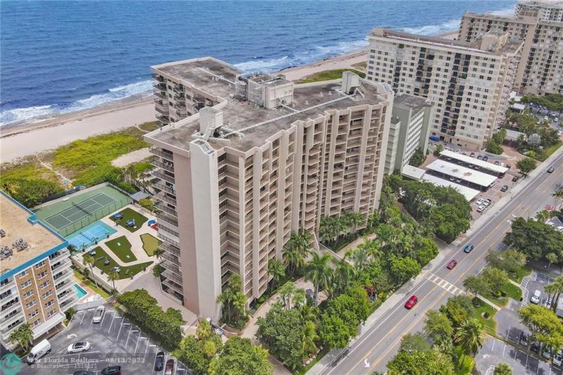  Condo & Townhome Photos