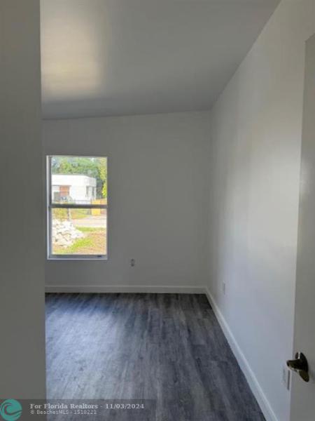 Duplex, Triplex and Fourplex Images