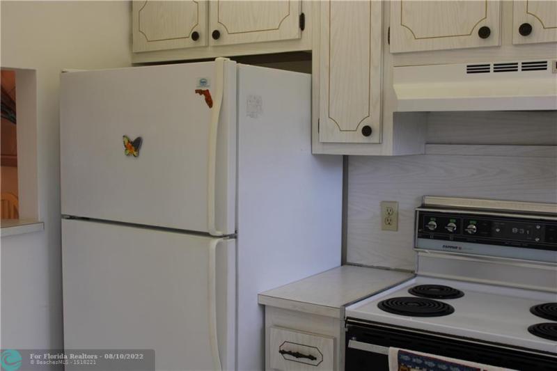  Condo & Townhome Photos