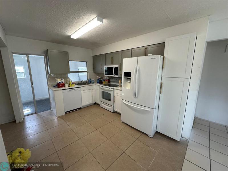 Duplex, Triplex and Fourplex Images