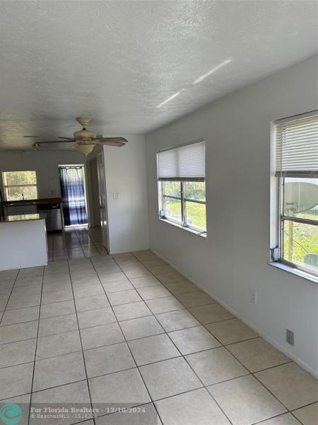Duplex, Triplex and Fourplex Images