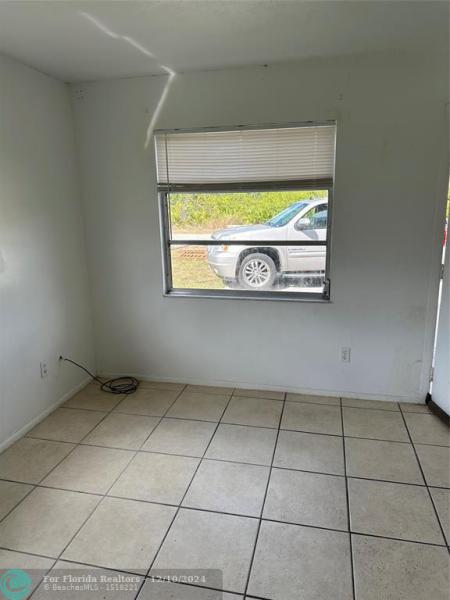 Duplex, Triplex and Fourplex Images