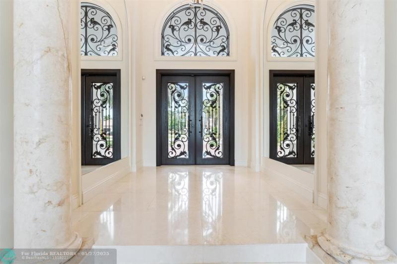  Single Family Homes Photo 11: 366 Sweet Bay Ave  Plantation,  FL 33324