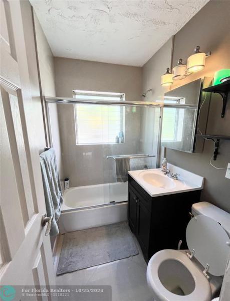 Duplex, Triplex and Fourplex Images