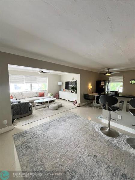 Duplex, Triplex and Fourplex Images