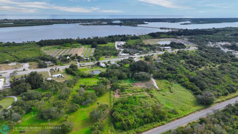  Commercial & Industrial Land Images 