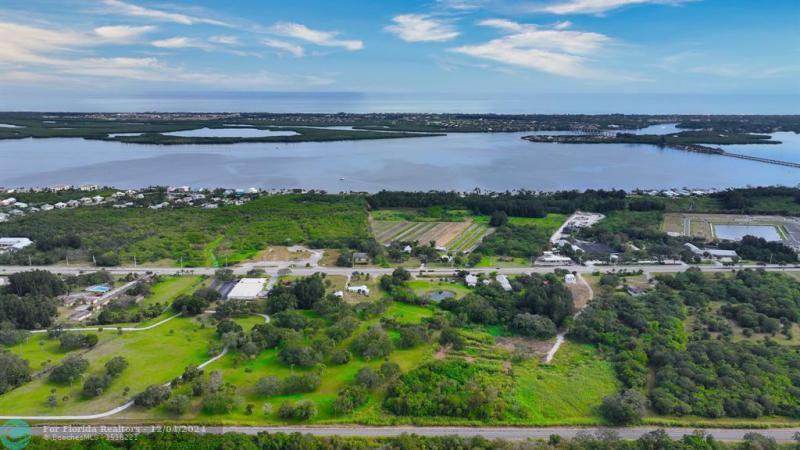  Commercial & Industrial Land Images 